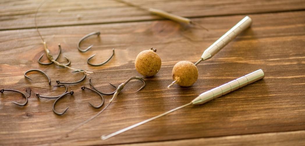 best hook size for carp fishing