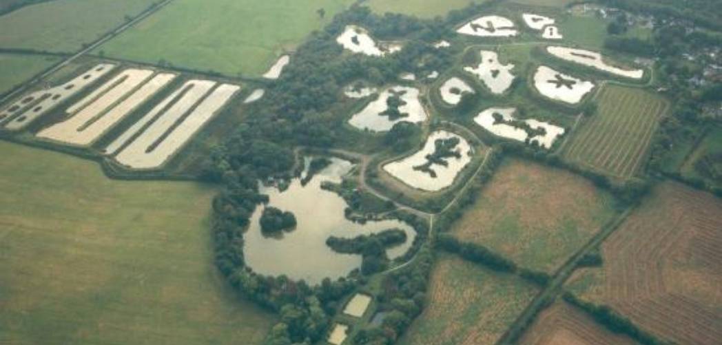 best uk carp fishing holidays - anglers paradise