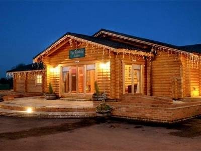 pet friendly holidays lodges in the uk