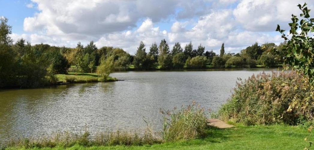 Pet Friendly Log Cabins with Fishing 